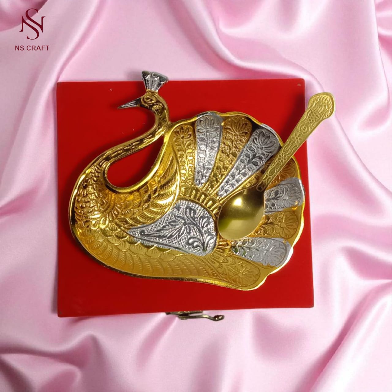 Peacock Dry Fruit Bowl In Velvet Box